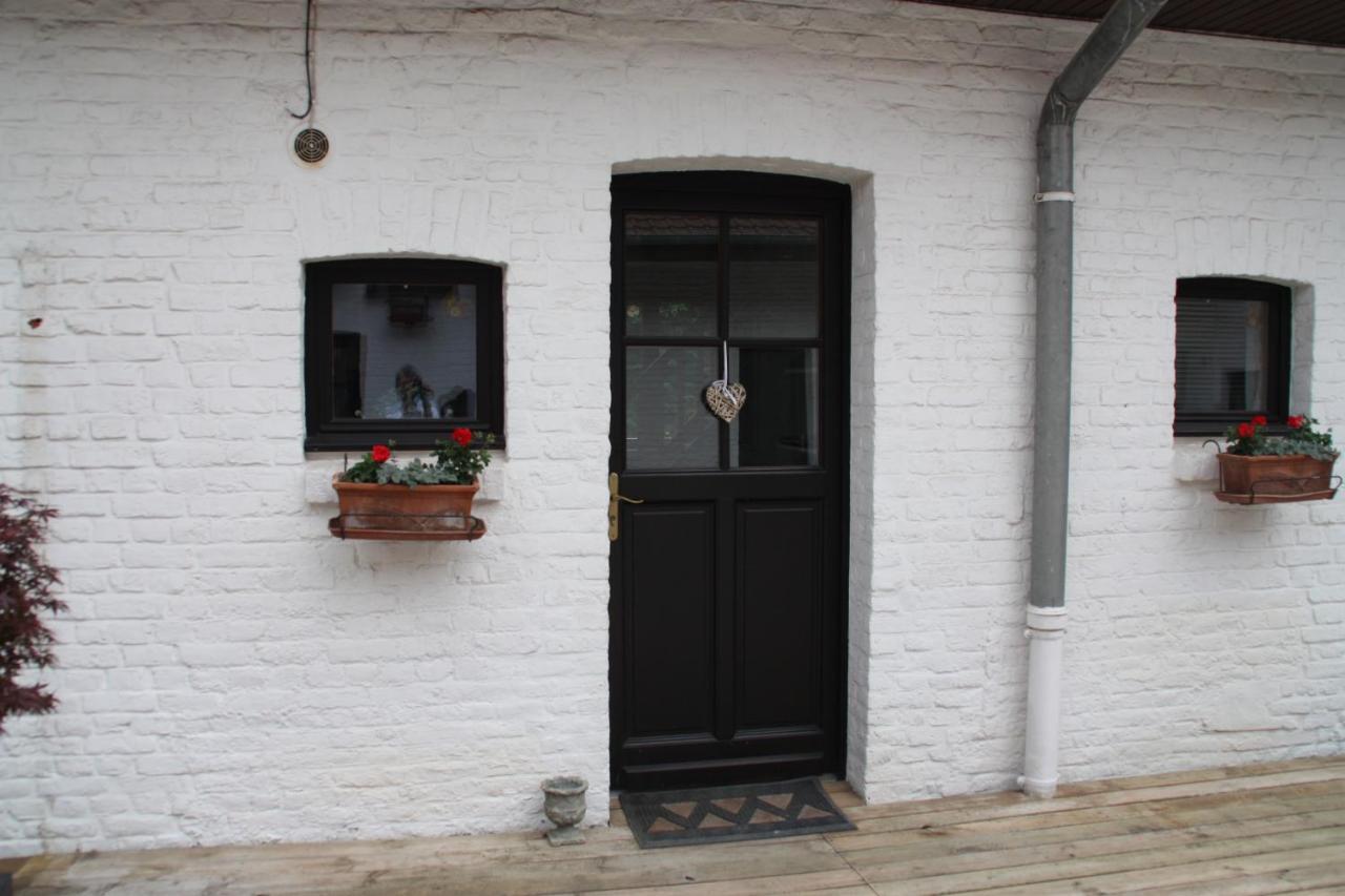 La Ferme De La Place Bouvines Exterior photo