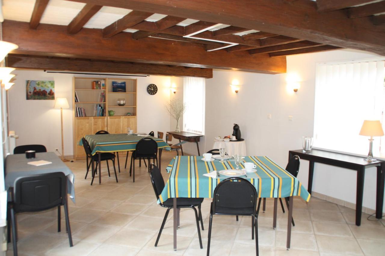 La Ferme De La Place Bouvines Exterior photo